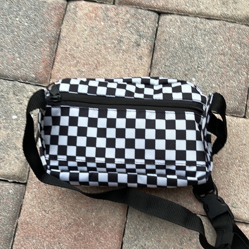 Brand new Authentic VANS Uni-Pak Checkered Unisex VN0A3WKDP2T  NWT
Fanny pack - Picture 4 of 16
